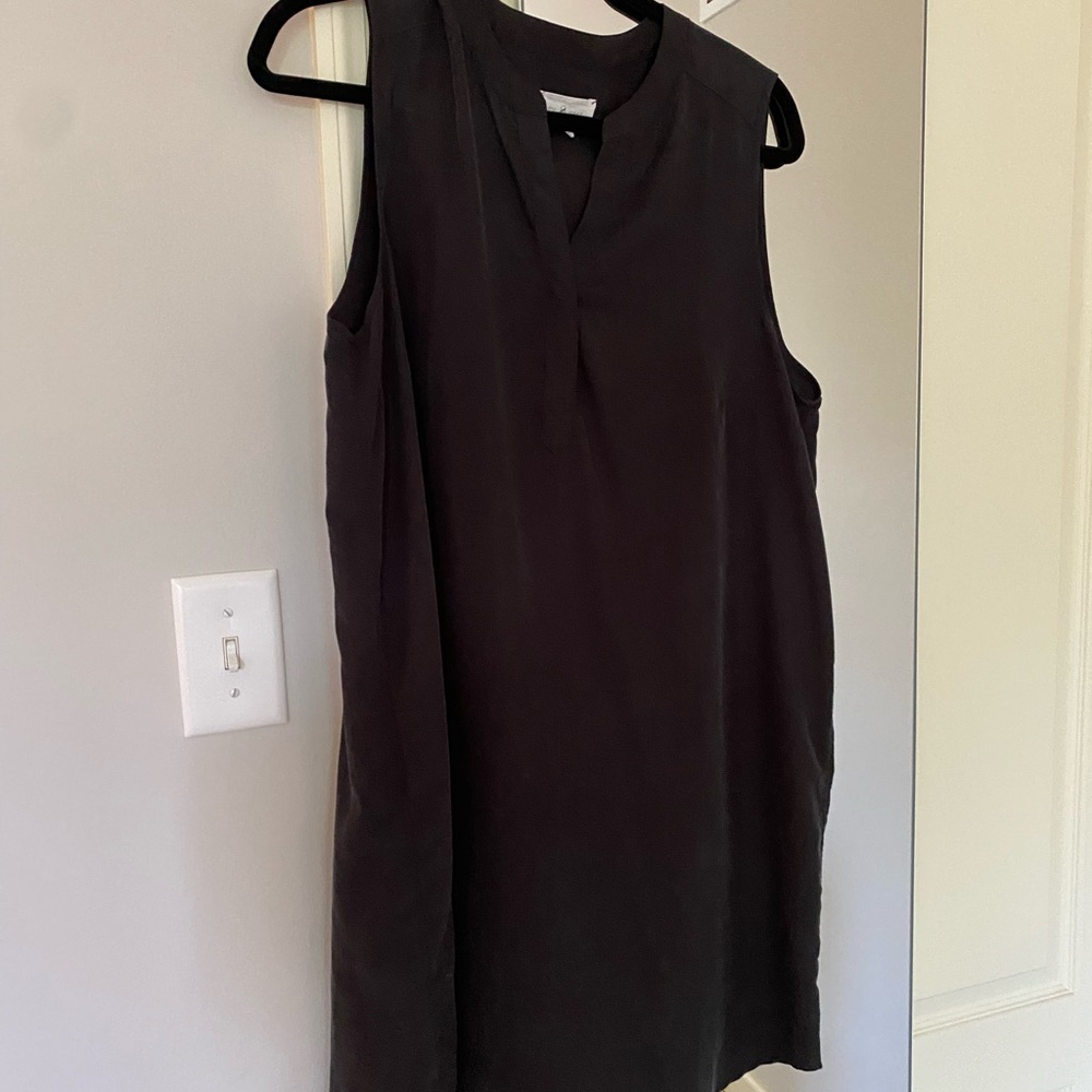 Lou & Grey sleeveless black dress